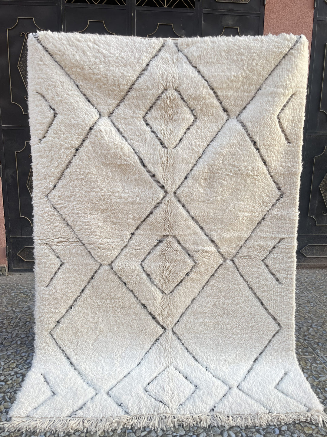 Beni Ouarain Berber rug 233/162 cm
