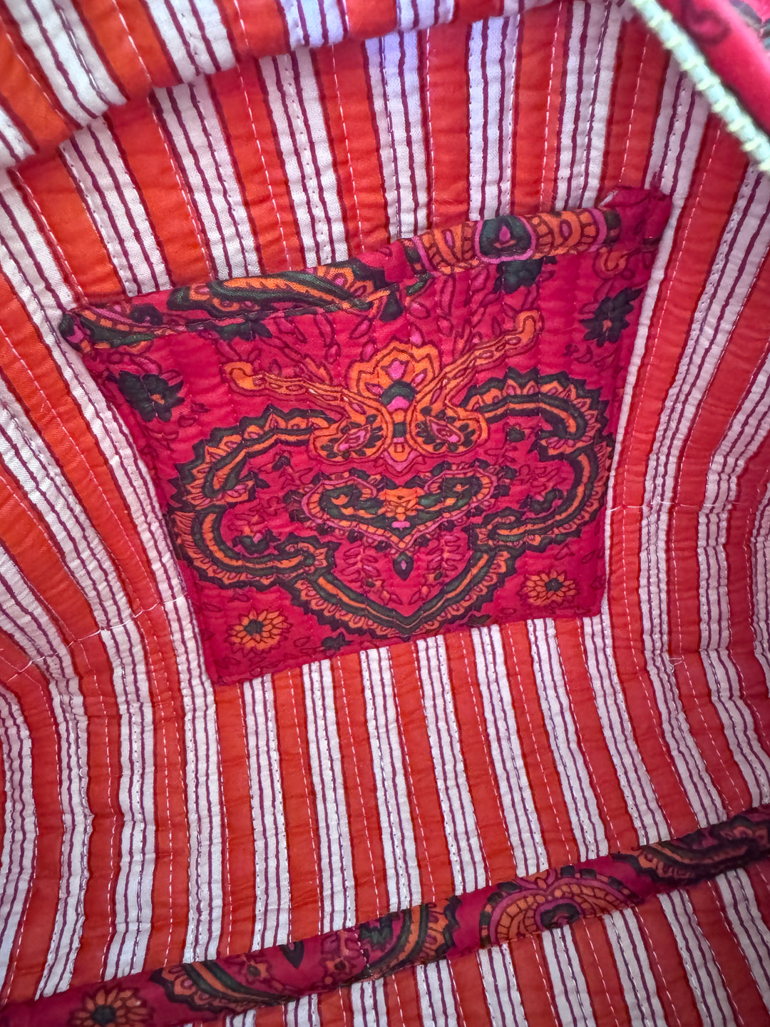 Petit cabas matelassé en coton – Paisley Rouge
