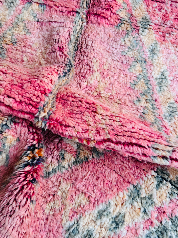 Tapis berbère ancien 325 × 190 cm