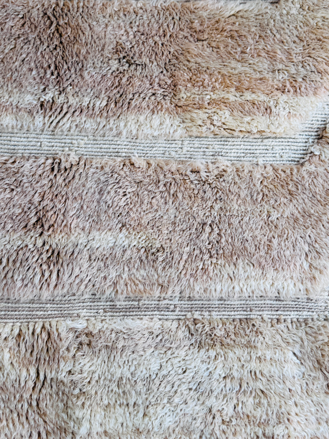 Tapis berbère Mrirt d’exception 268 × 144 cm