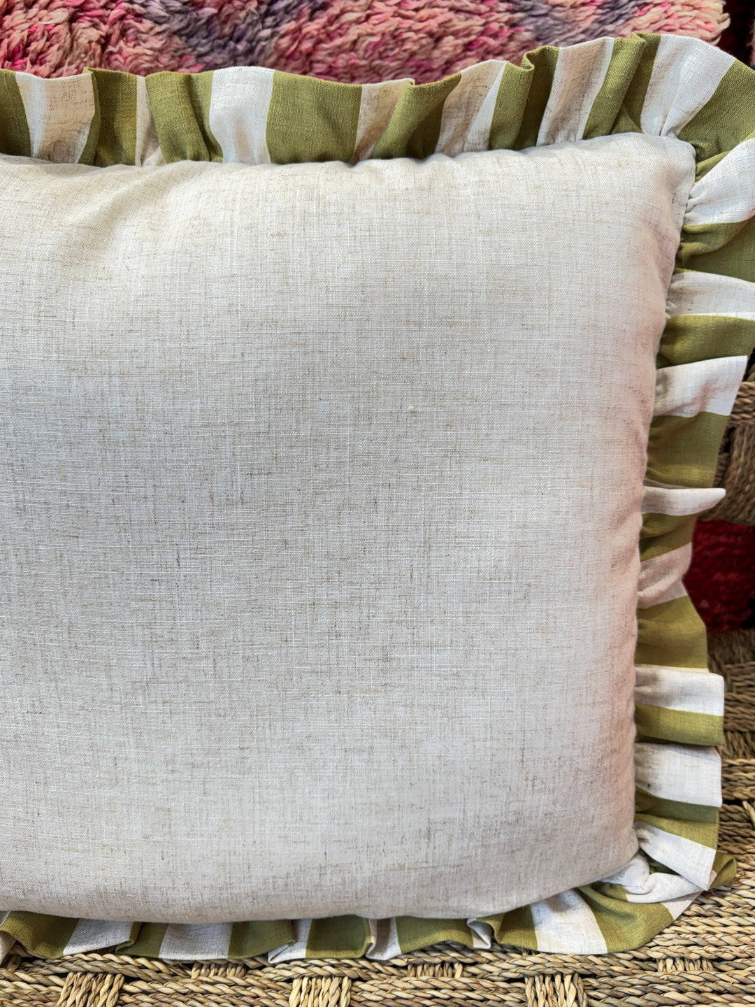 Coussin vert olive